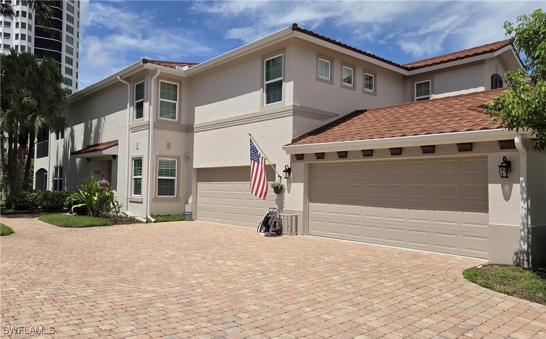 1281 Rialto Way Way, Naples, FL 34114