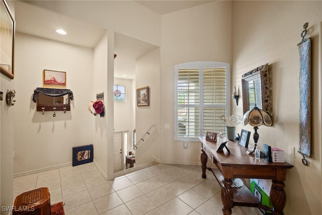 8437 Radcliffe Ter. #202, Naples, FL 34120