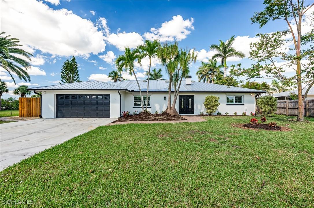 335 Shore Dr., Fort Myers, FL 33905