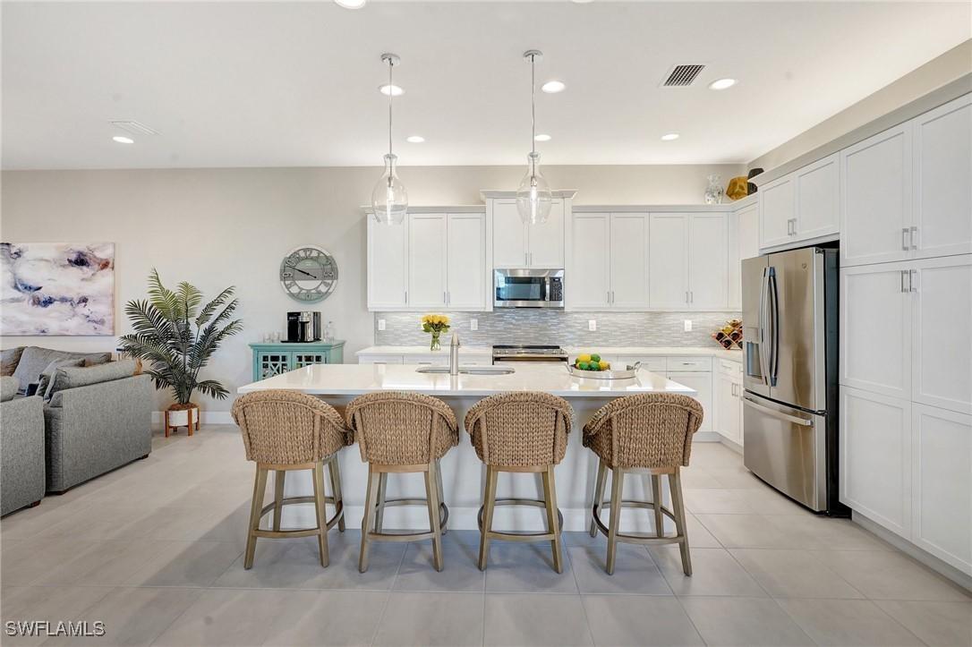12111 Lakewood Preserve Pl., Fort Myers, FL 33913
