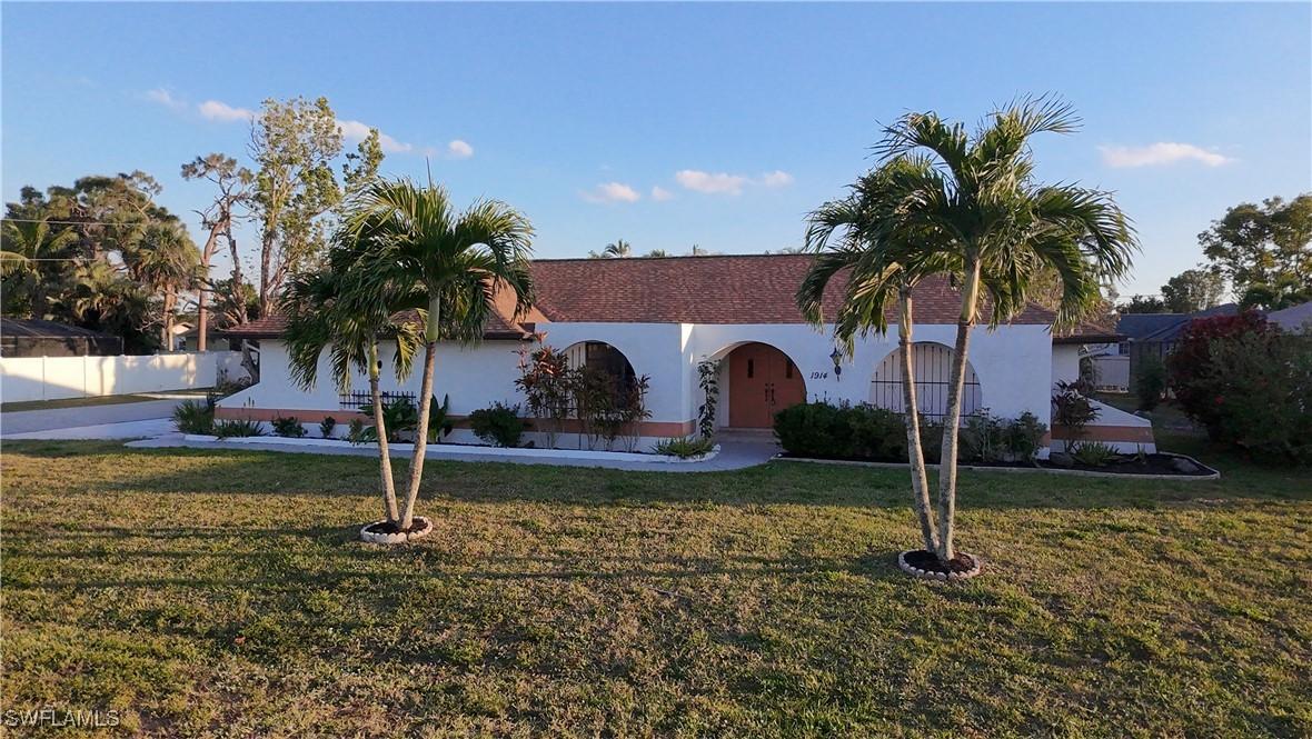 1914 SE 16th St., Cape Coral, FL 33990