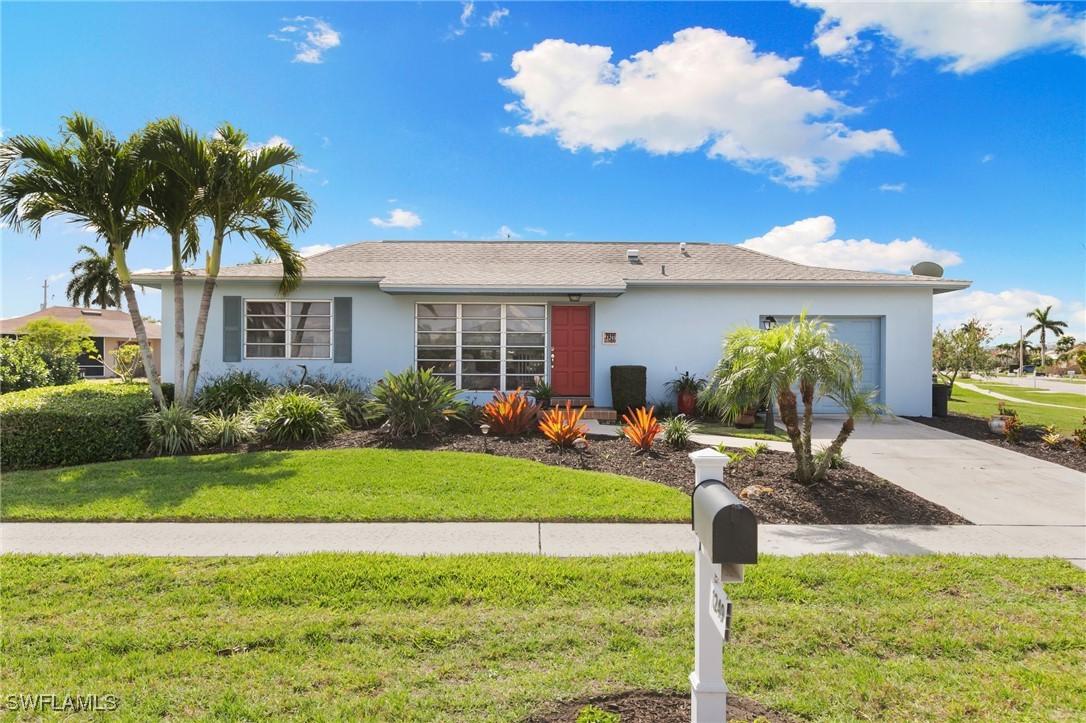 1249 Jamaica Rd., Marco Island, FL 34145