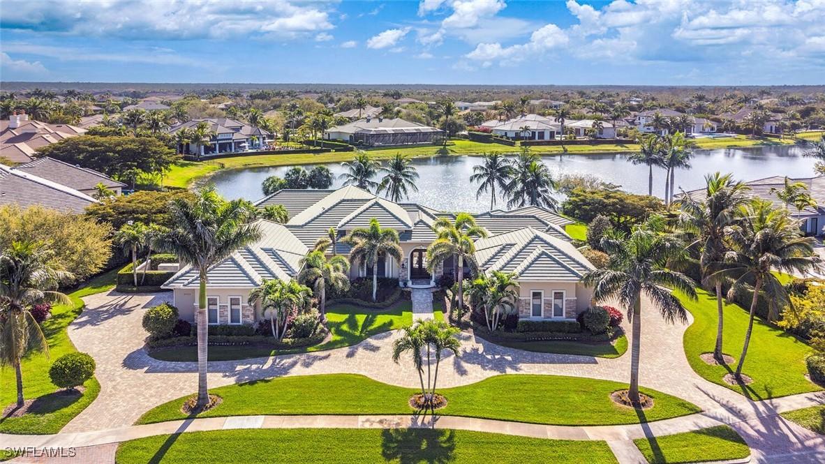 5923 Sunnyslope Dr., Naples, FL 34119