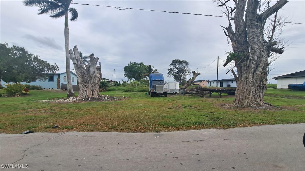 415 E 4th Ave., South Bay, FL 33493