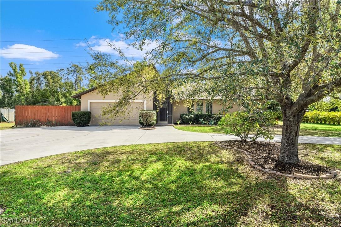 6451 Scott Ln., Fort Myers, FL 33966
