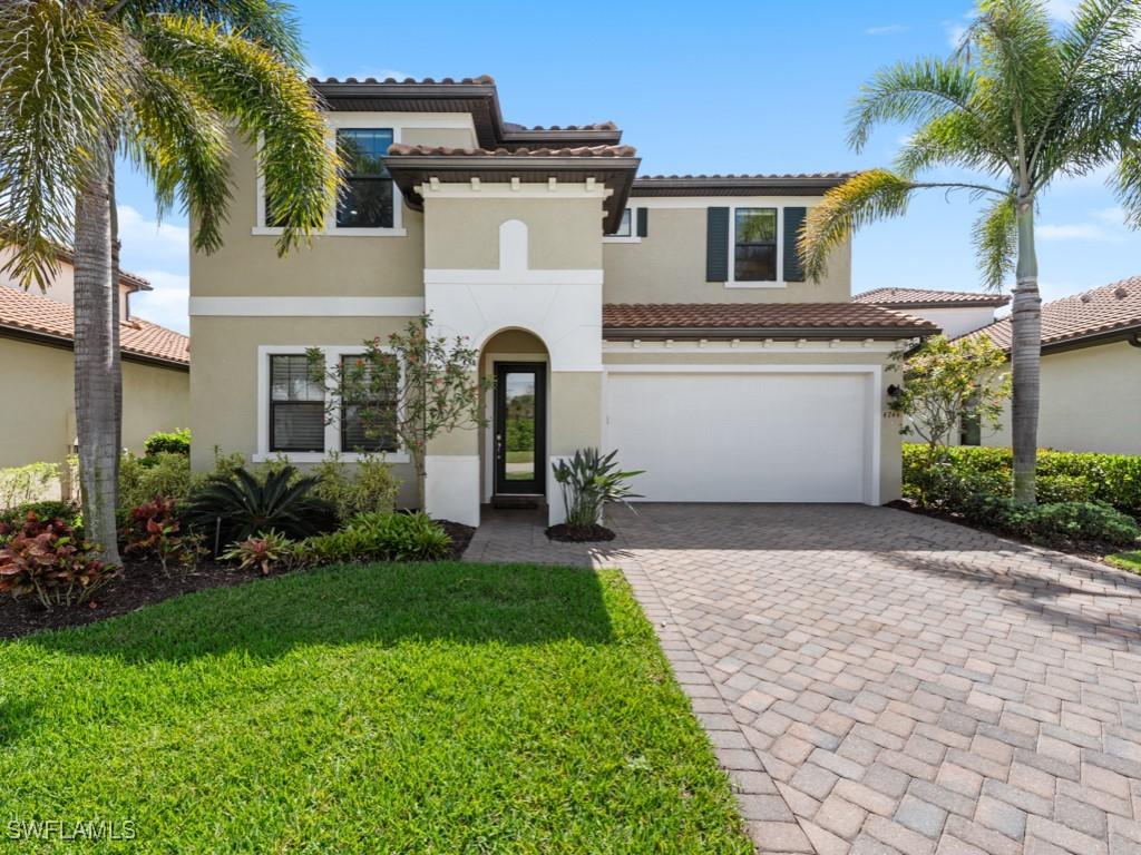 4744 Formosa Dr., Naples, FL 34119