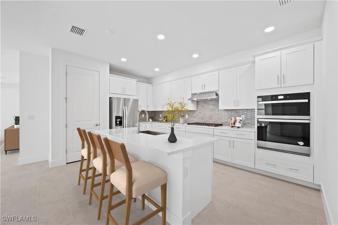 8885 Oceana Way, Naples, FL 34114