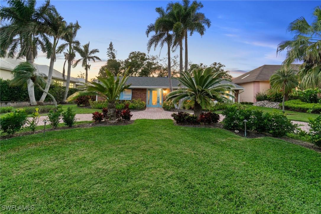 1650 3rd St., Naples, FL 34102