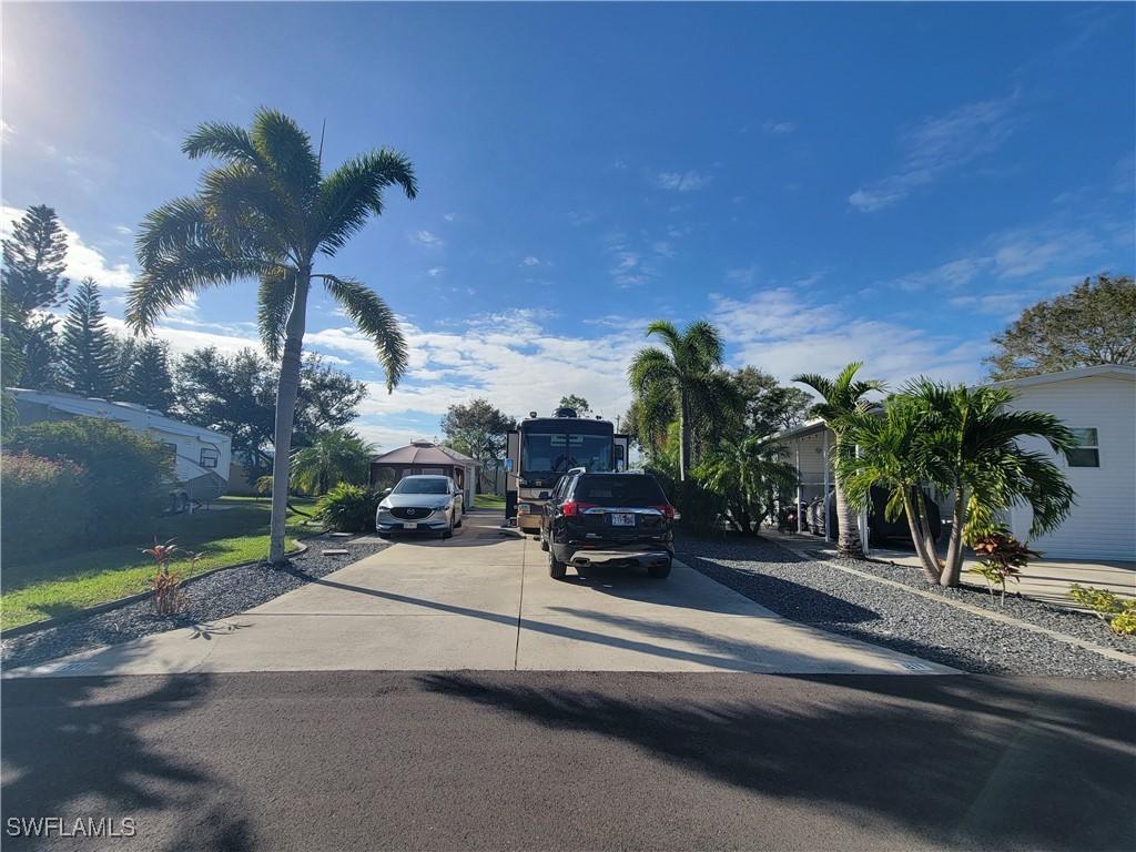 5890 Maplewood Ct. Ct., Fort Myers, FL 33905