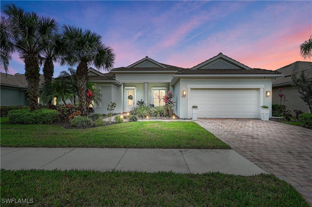 8510 Karina Ct., Naples, FL 34114