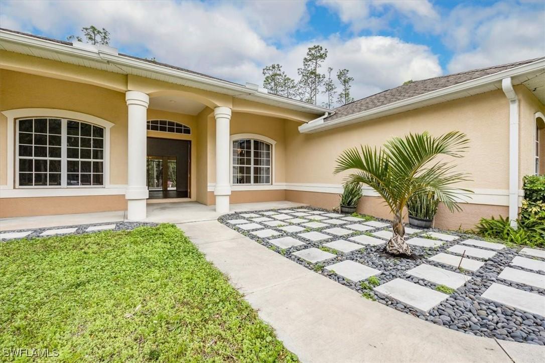 4240 3rd Ave., Naples, FL 34119