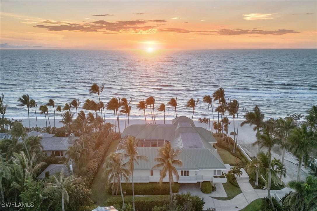 30 3rd Ave., Naples, FL 34102