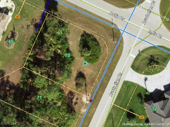 255 Australian Dr., Rotonda West, FL 33947