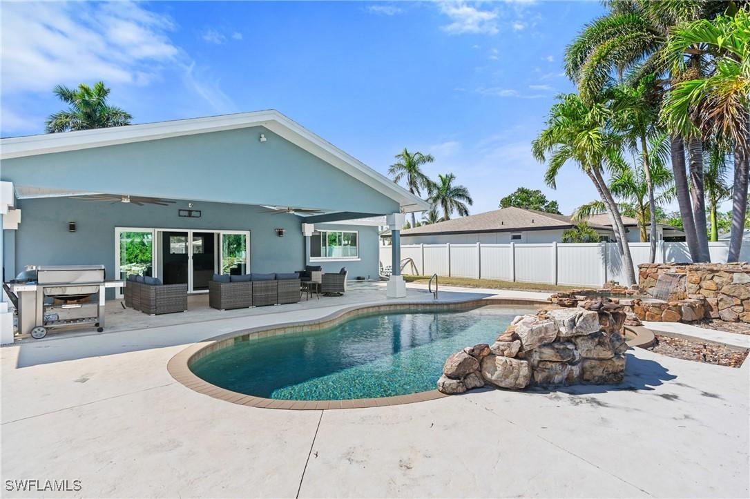 549 Peck Ave., Fort Myers, FL 33919