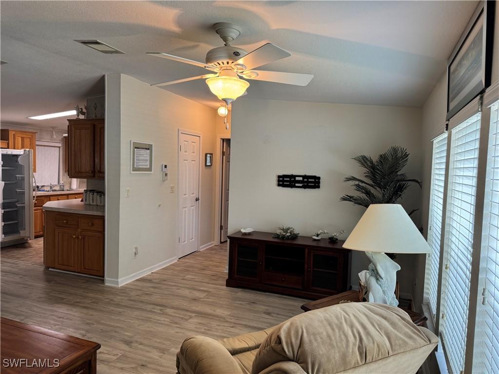 5730 Maplewood Ct., Fort Myers, FL 33905