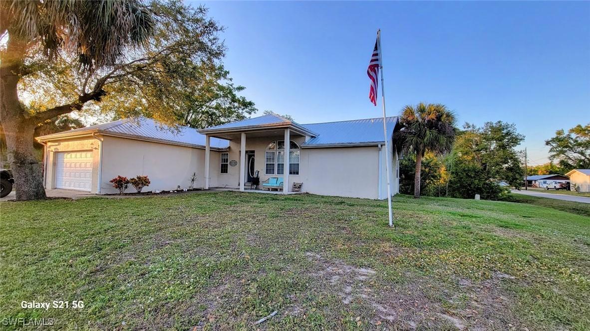 400 5th Ave., Labelle, FL 33935