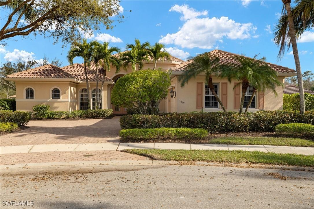11239 Paddington Ter., Fort Myers, FL 33913