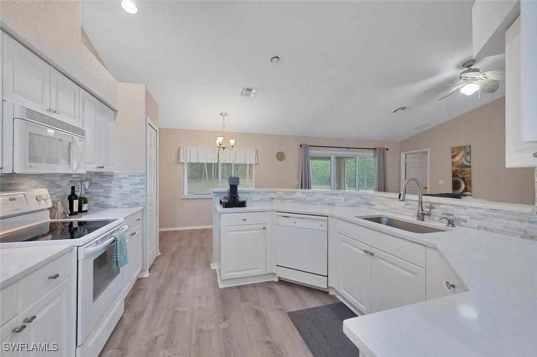2061 16th Ave., Naples, FL 34117