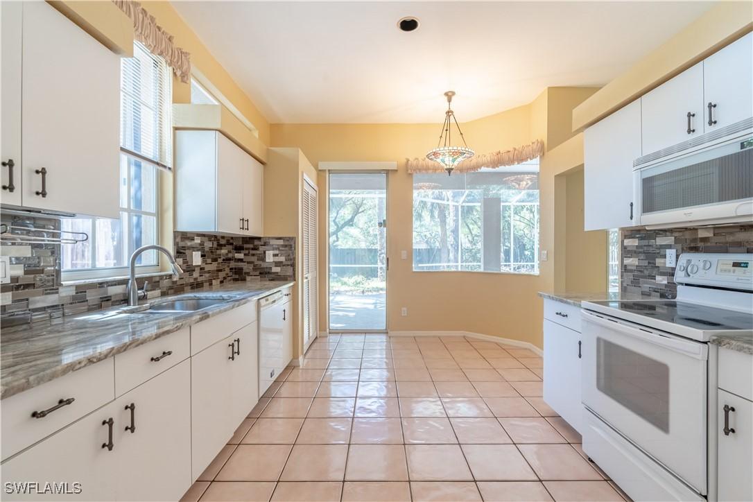 2656 River Reach Dr., Naples, FL 34104