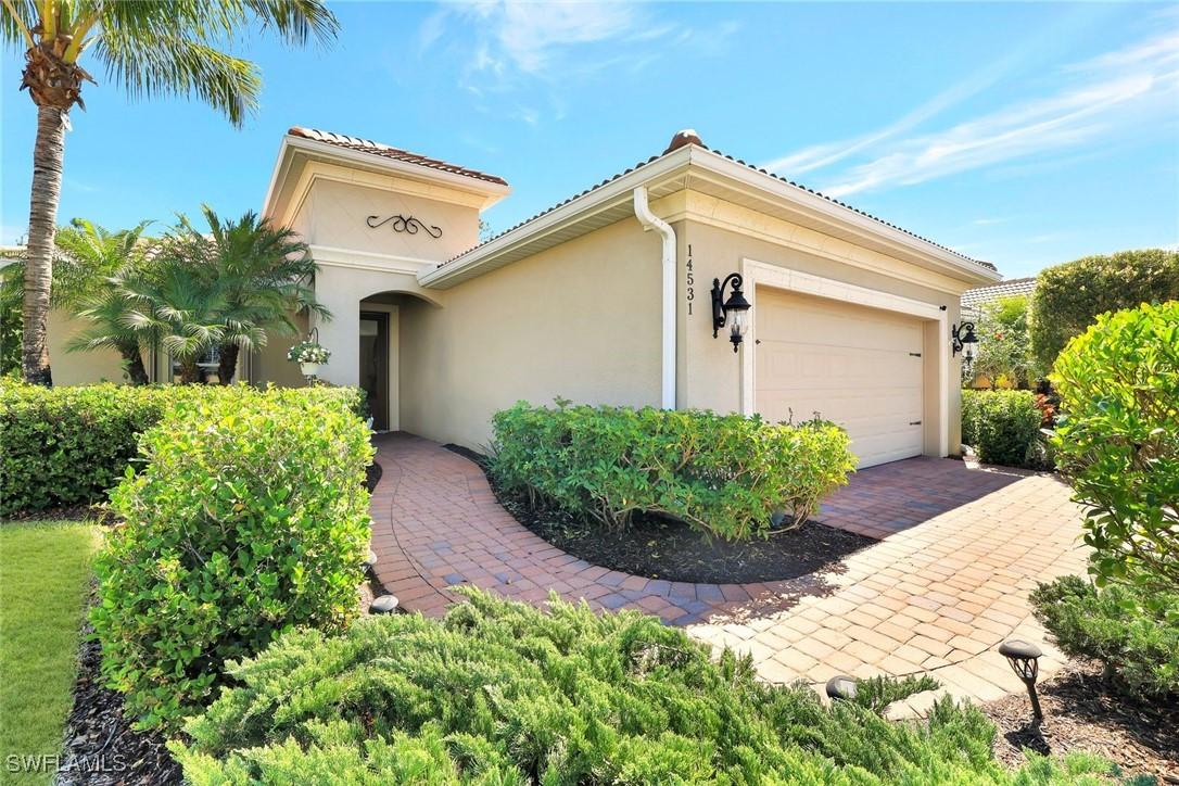14531 Manchester Dr., Naples, FL 34114