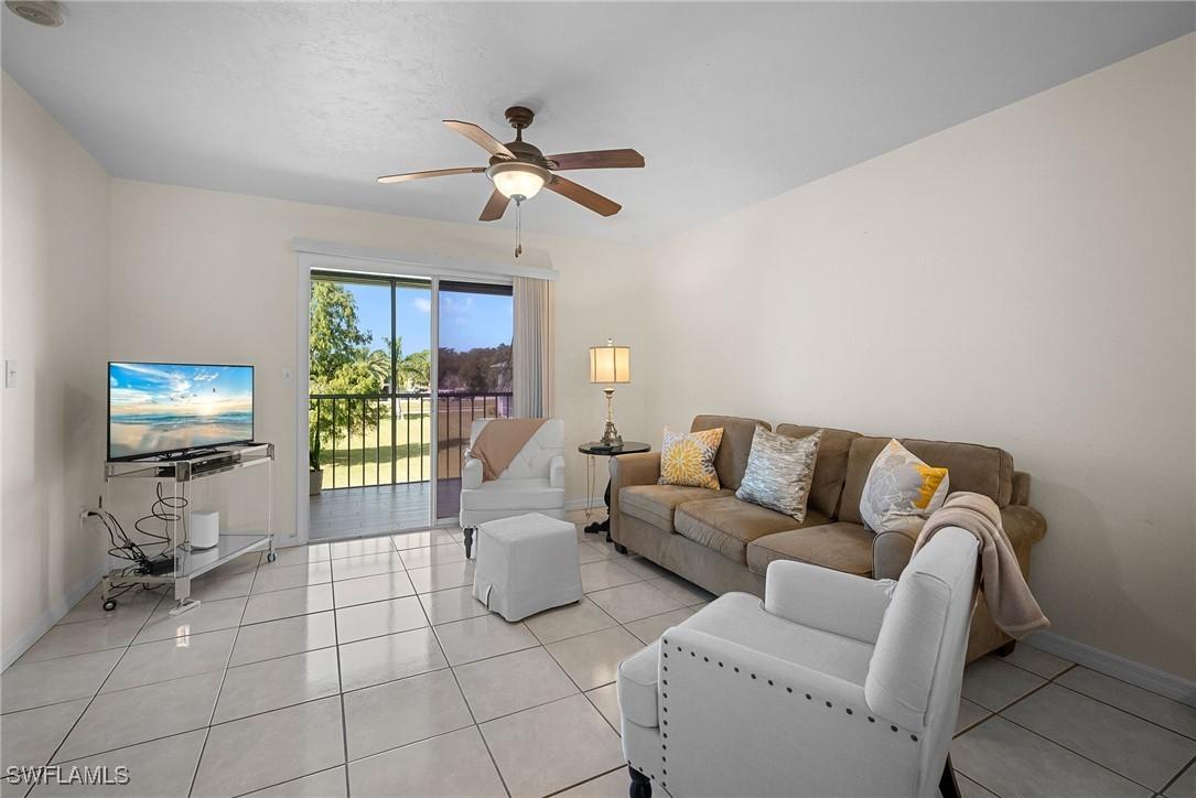 144 Cypress Way #707, Naples, FL 34110