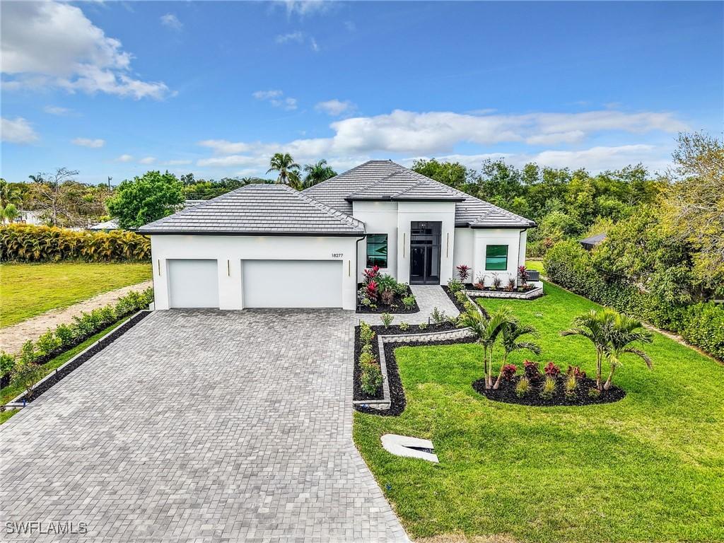 18277 Royal Hammock Blvd., Naples, FL 34114