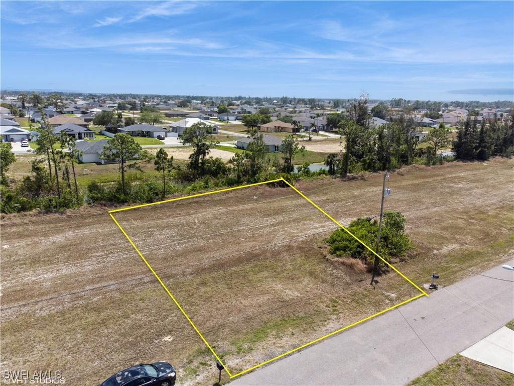 4011 NE 9th Ave., Cape Coral, FL 33909