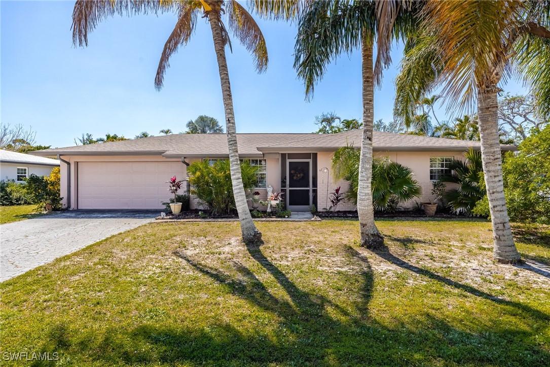 1676 N Hermitage Rd., Fort Myers, FL 33919