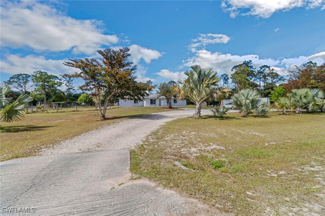 109 16th St., Naples, FL 34120