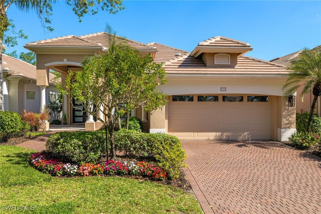 876 Villa Florenza Dr., Naples, FL 34119