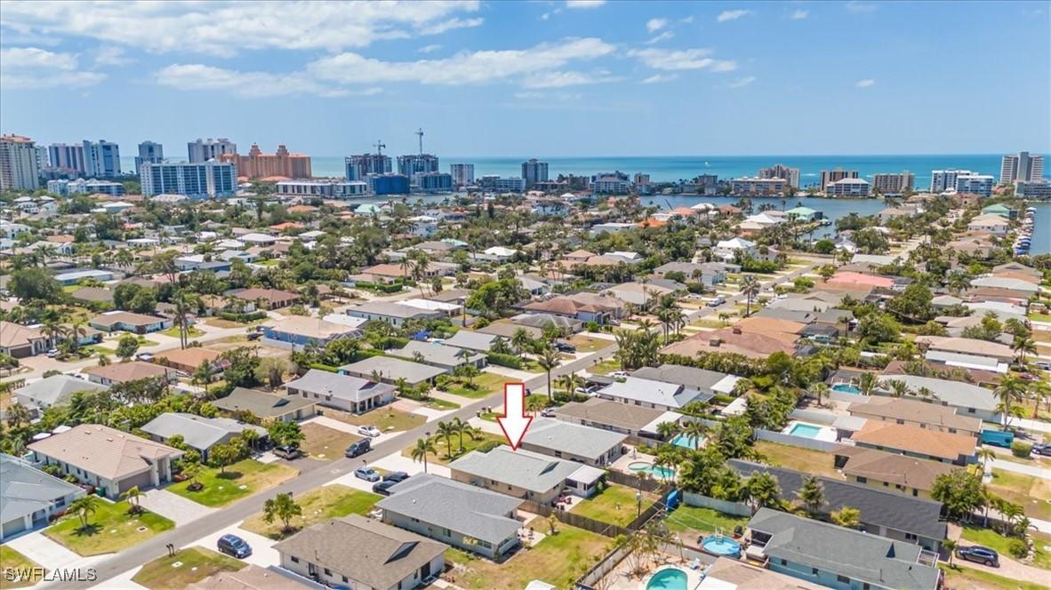 569 98th Ave., Naples, FL 34108