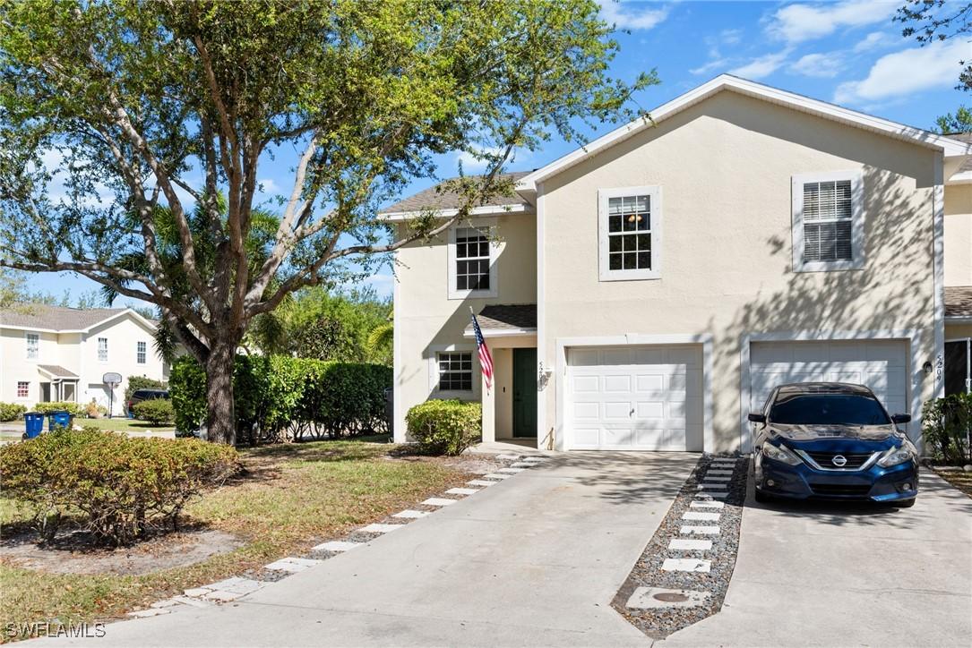 5201 Leeds Rd., Fort Myers, FL 33907