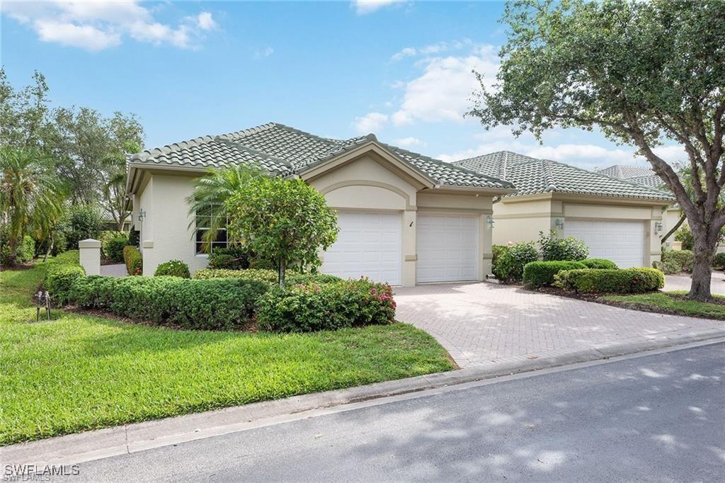 715 Vistana Cir. #40, Naples, FL 34119