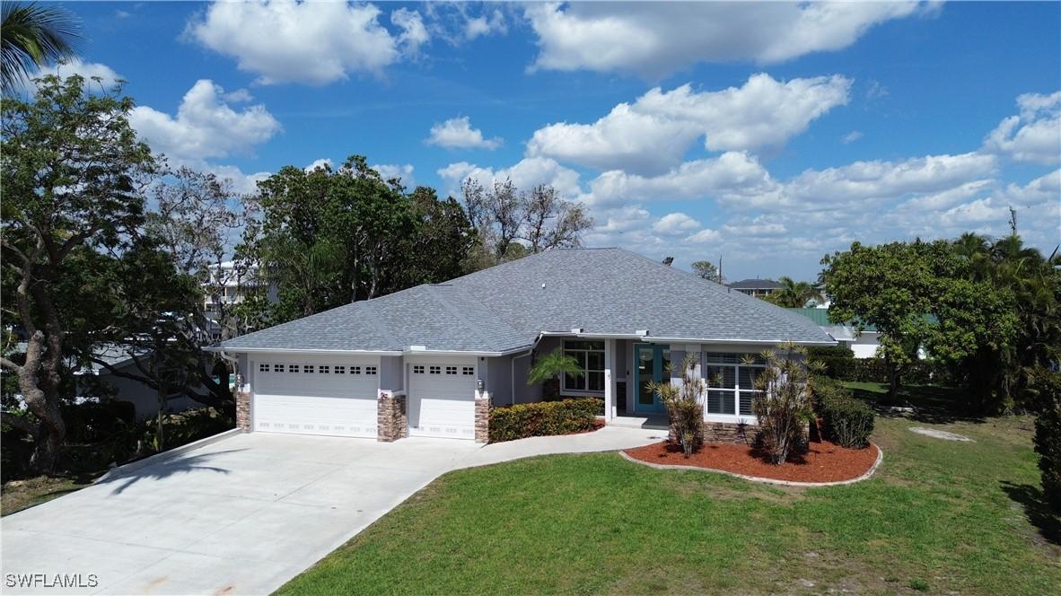4958 Riverside Dr., Estero, FL 33928
