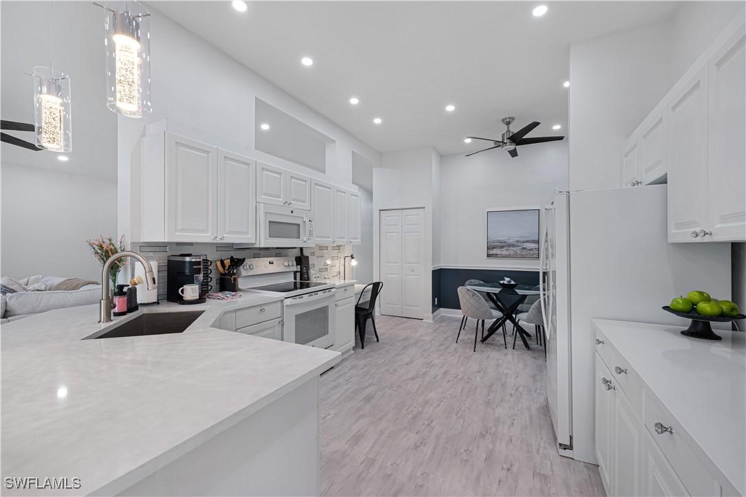 7632 Oleander Gate Dr. #202, Naples, FL 34109