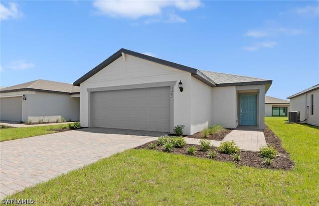 New Construction Homes For Sale This Week That Attend Labelle Elementary School: February 26th to March 4th