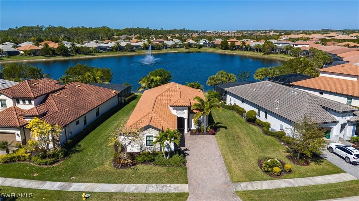 2014 Mustique St., Naples, FL 34120