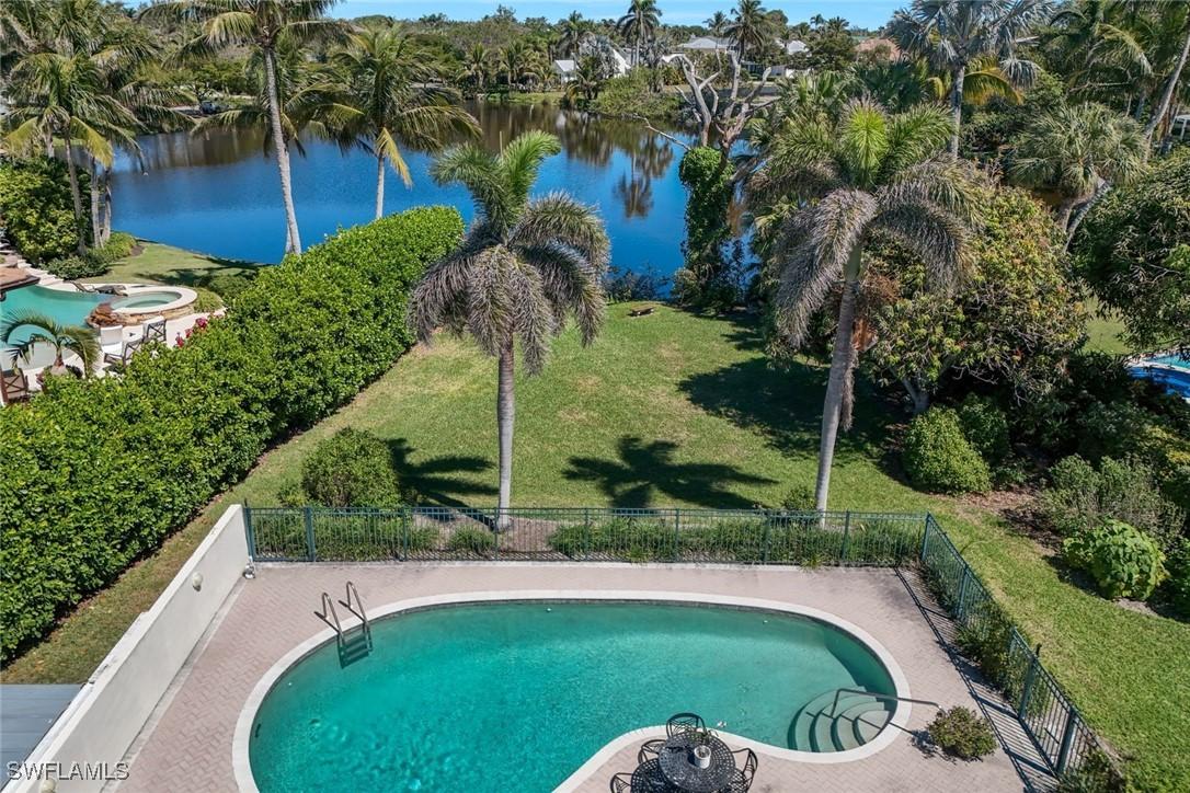 645 Bougainvillea Rd., Naples, FL 34102