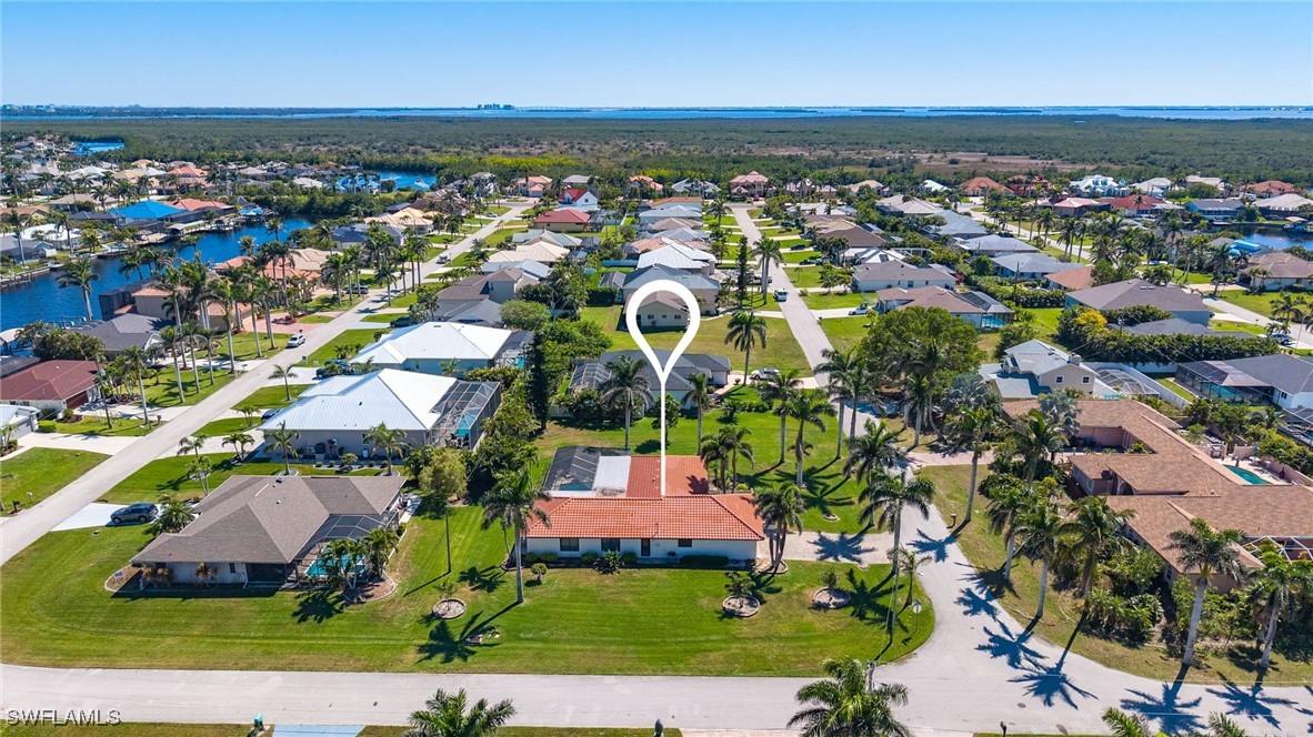 5305 SW 25th Ct., Cape Coral, FL 33914