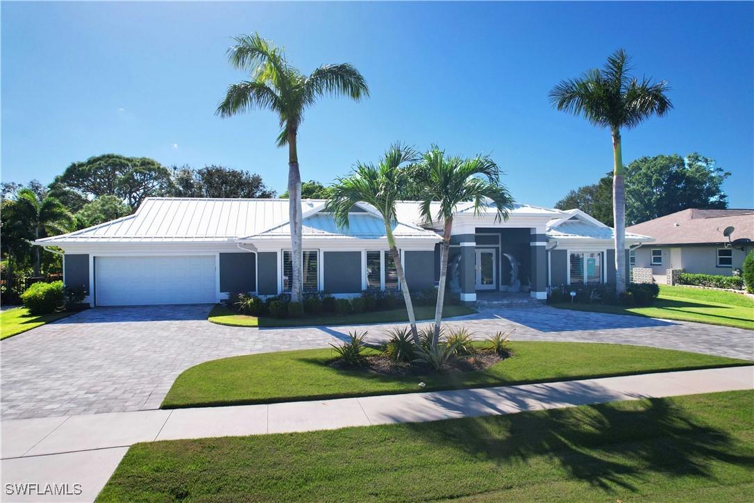 546 Nassau Rd., Marco Island, FL 34145