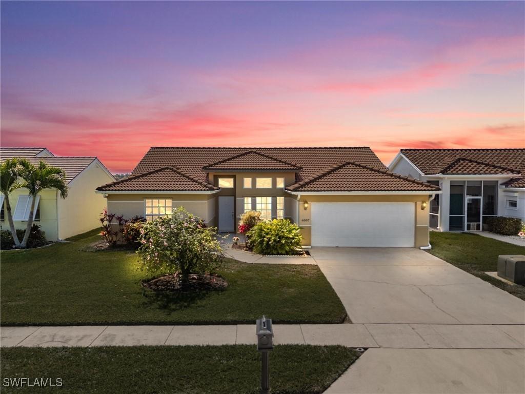 6887 Mill Pond Cir., Naples, FL 34109