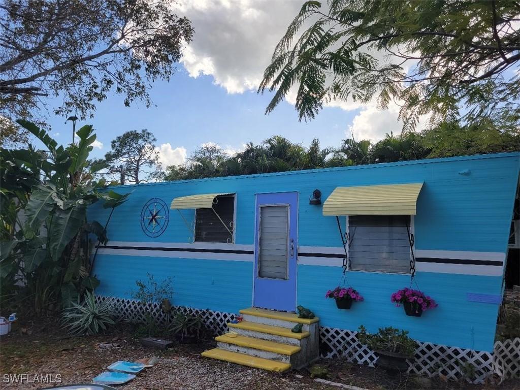 9710 Carolina St., Bonita Springs, FL 34135