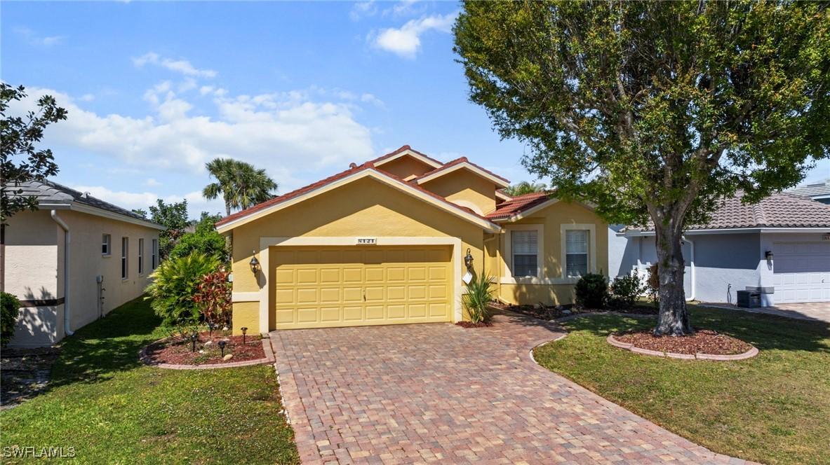 8121 Breton Cir., Fort Myers, FL 33912