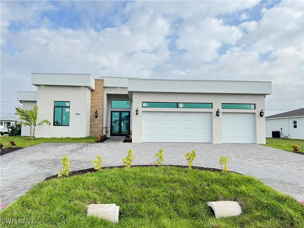 223 Tropicana Pkwy., Cape Coral, FL 33909