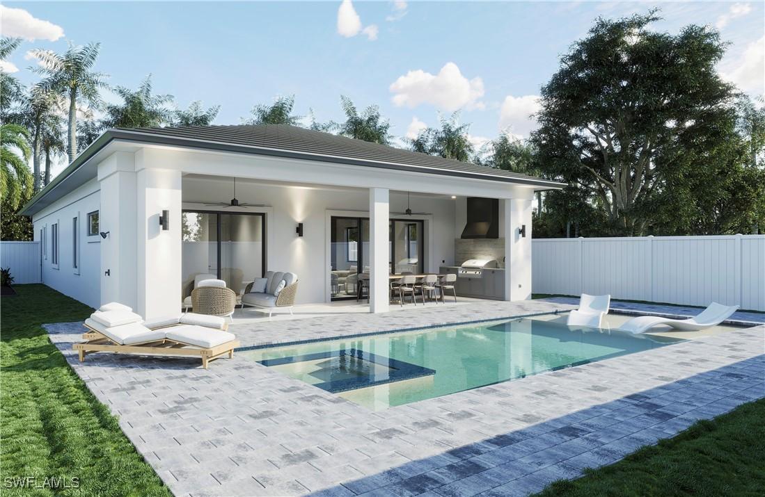 786 107th Ave., Naples, FL 34108