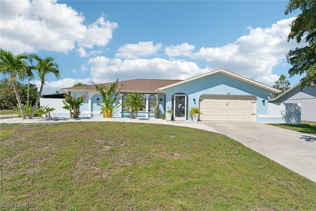 401 SE 14th Ter., Cape Coral, FL 33990