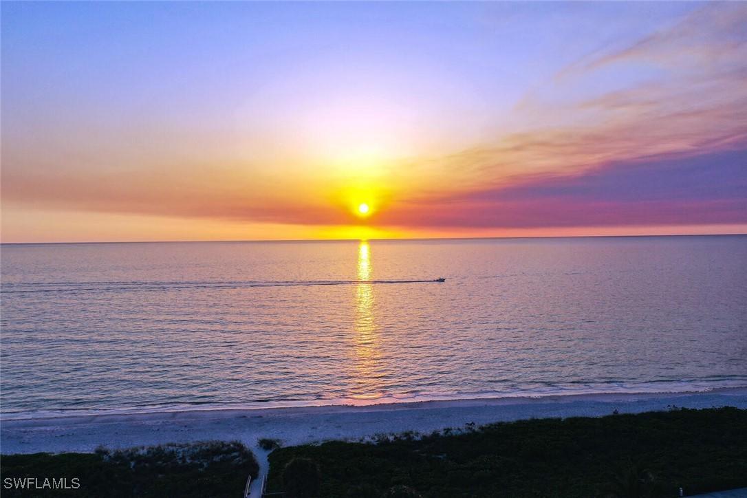 4005 Gulf Shore Blvd. #805, Naples, FL 34103