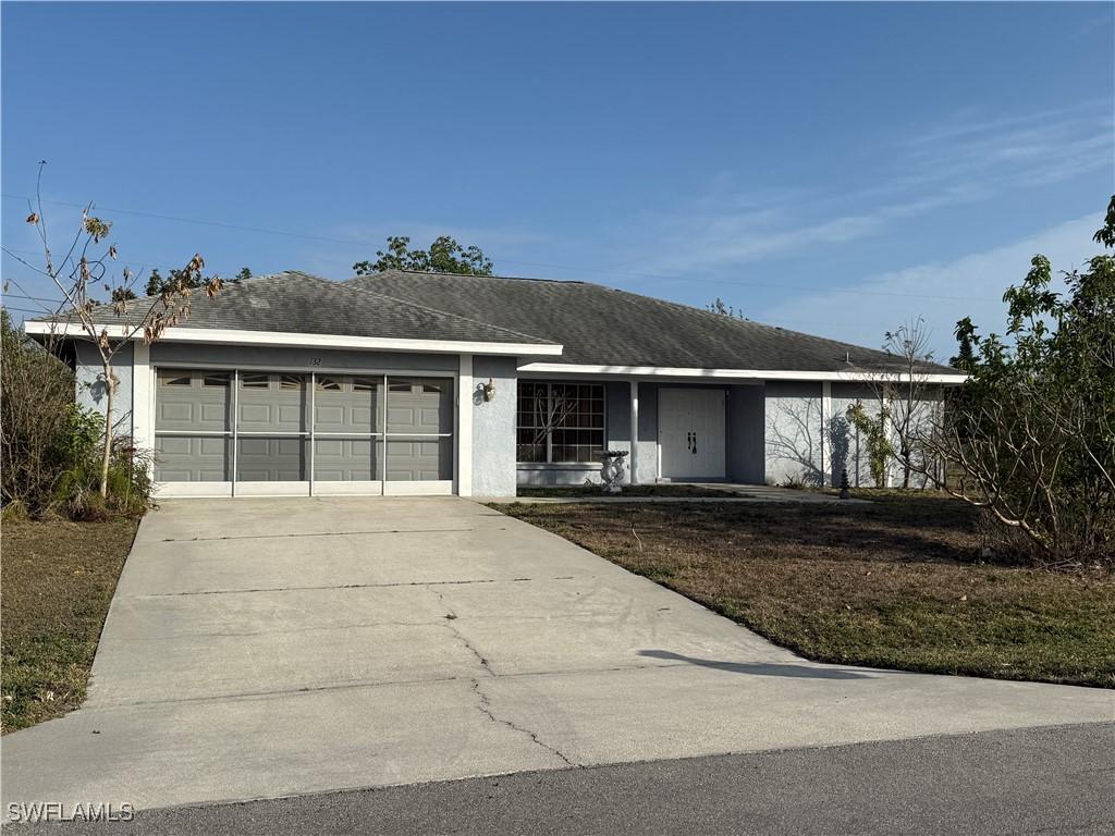 132 Dania Cir., Lehigh Acres, FL 33936