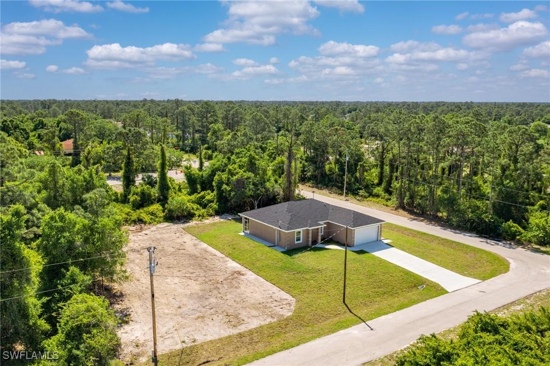 237 Beckley Dr., Lehigh Acres, FL 33974