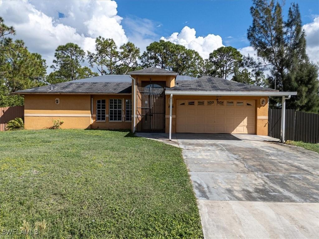 806 State Ave., Lehigh Acres, FL 33972